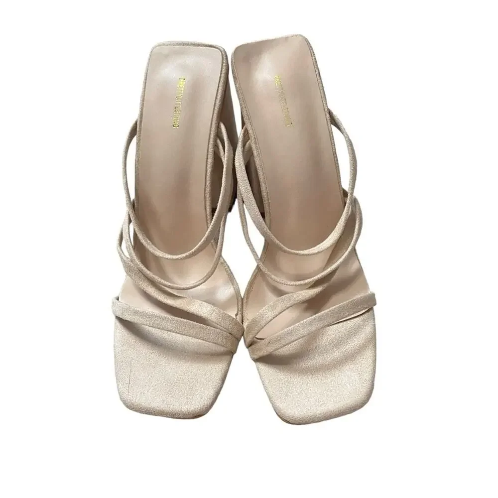 Pretty Little Thing Strappy Square Toe Block Heel Sandals Size 6 New‎